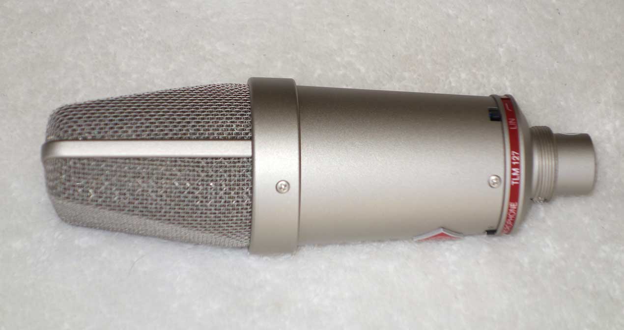 Neuman TLM-127 Set A Multi-Pattern Condenser Mic w/Stand Mount
