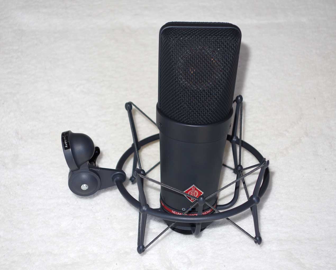 Neuman TLM-127 Set Z Multi-Pattern Condenser Mic w/Shock Mount