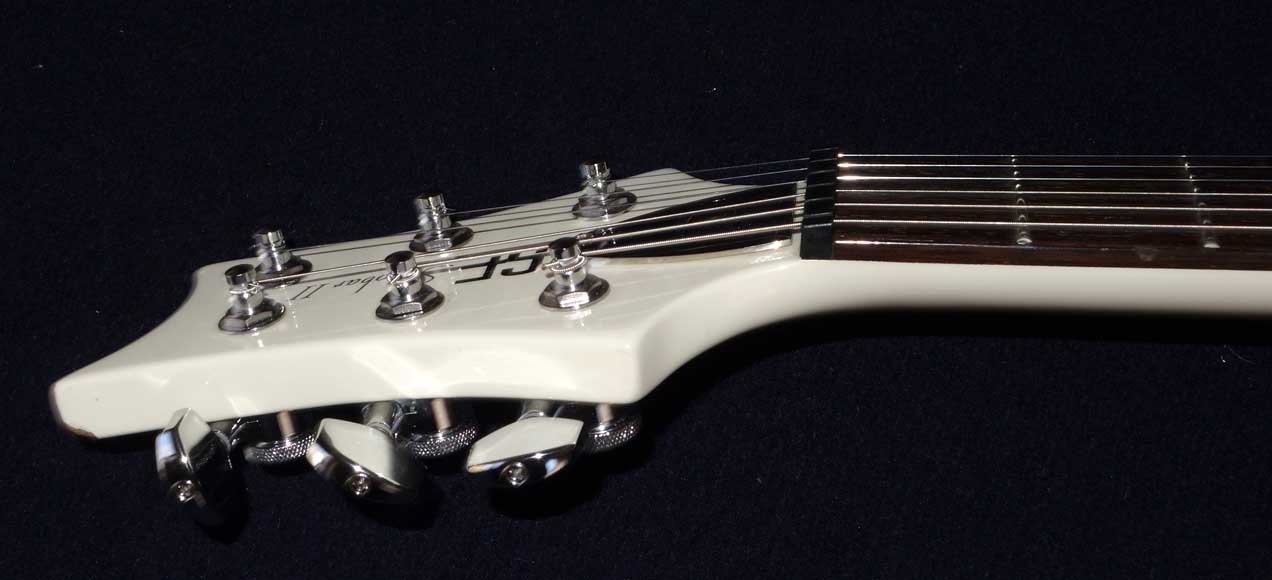 2005 PAUL REED SMITH PRS SE Soapbar II in Alpine White, w/Gig Bag