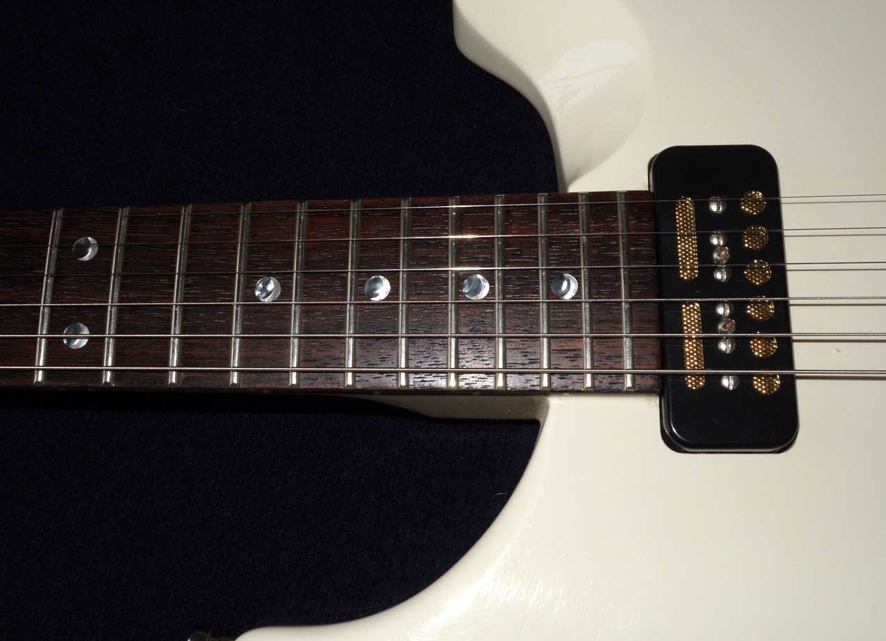 2005 PAUL REED SMITH PRS SE Soapbar II in Alpine White, w/Gig Bag
