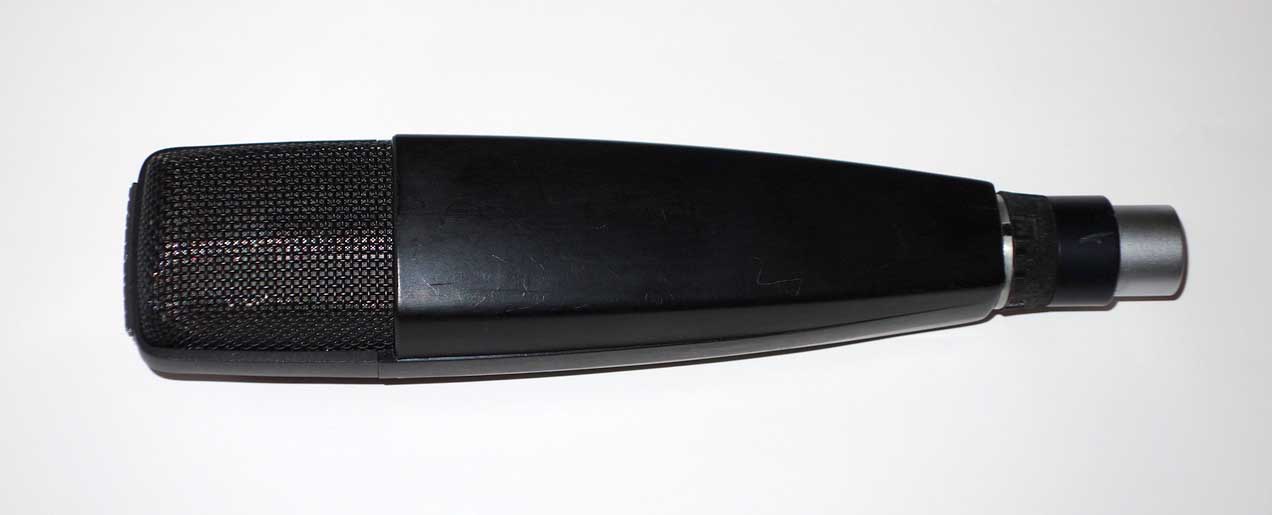 Vintage Sennheiser MD421-U5 Dynamic Mic, Cardioid Pattern