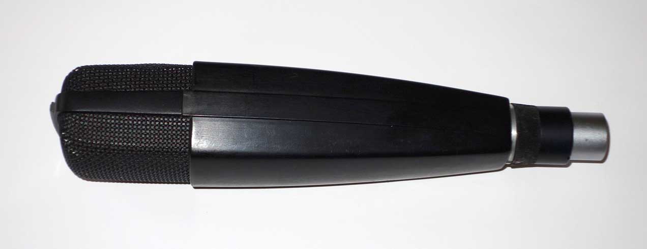 Vintage Sennheiser MD421-U5 Dynamic Mic, Cardioid Pattern