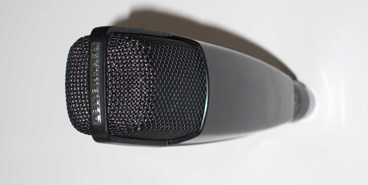 Vintage Sennheiser MD421-U5 Dynamic Mic, Cardioid Pattern
