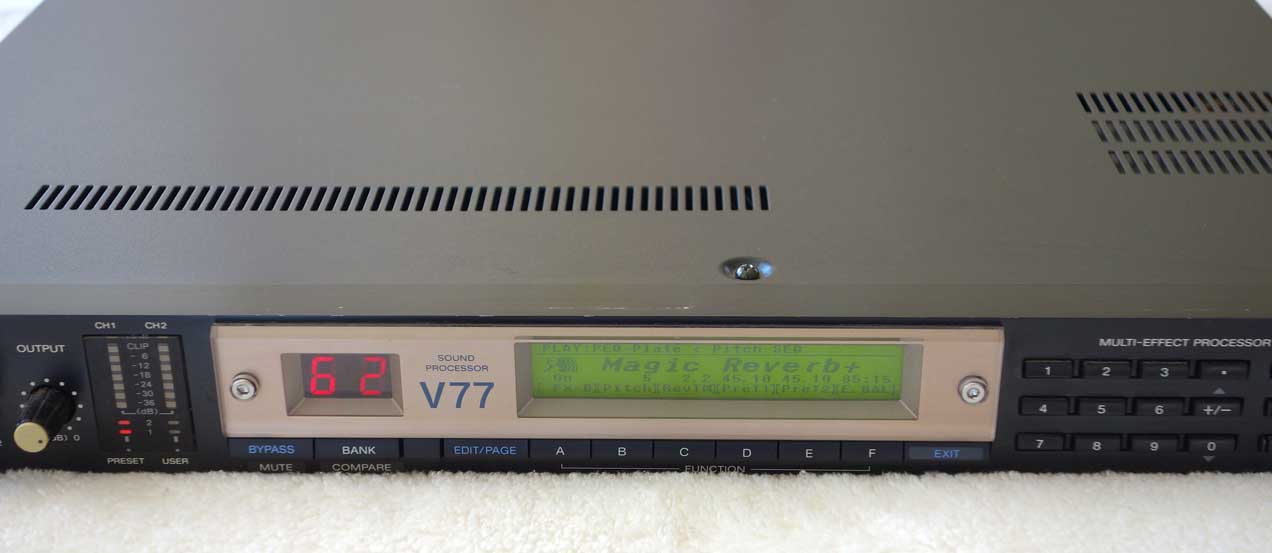 Sony DPS-V77 Digital Reverb / Multi-Effects Unit