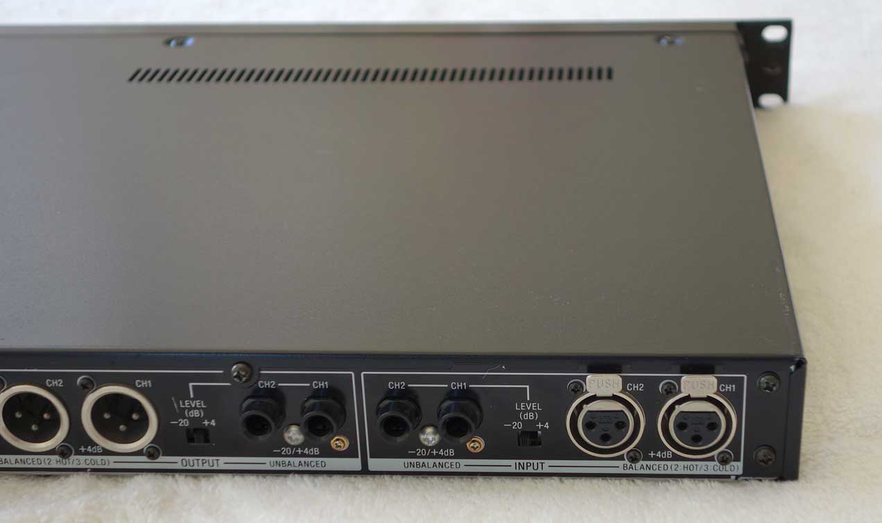 Sony DPS-V77 Digital Reverb / Multi-Effects Unit