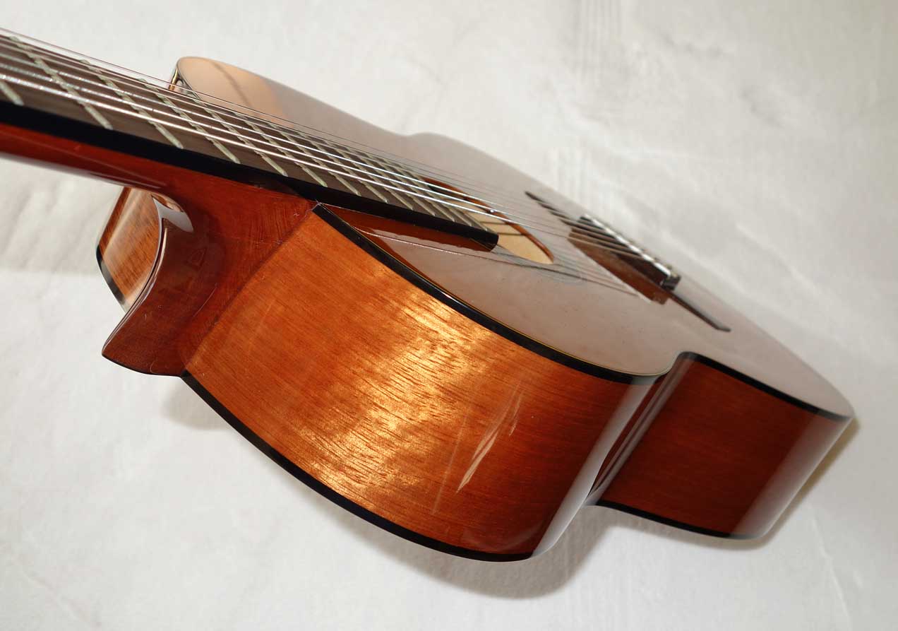 Yamaha CG111C Classical Guitar w/ Case, Solid Cedar Top