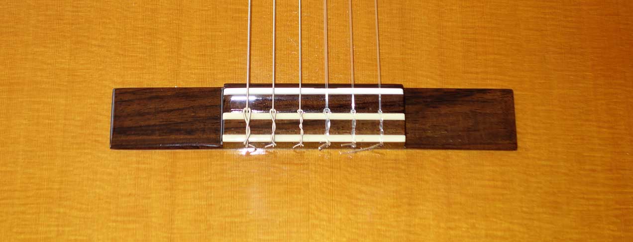 Yamaha CG111C Classical Guitar w/ Case, Solid Cedar Top