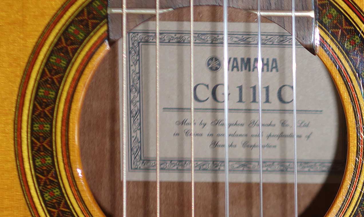 Yamaha CG111C Classical Guitar w/ Case, Solid Cedar Top