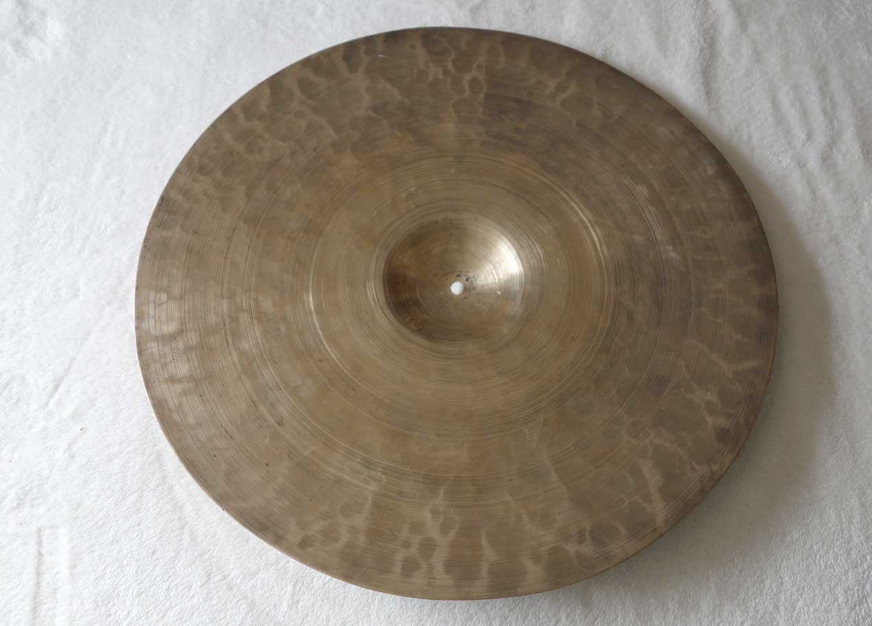 Vintage Zildjian K Constantinople 17.25" Cymbal, Made in Turkey / 1950 Grams