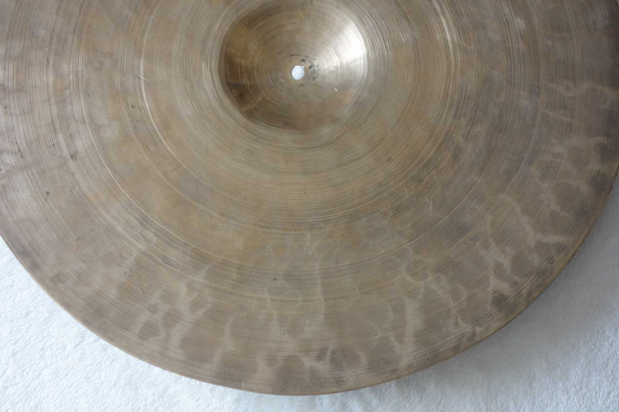 Vintage Zildjian K Constantinople 17.25" Cymbal, Made in Turkey / 1950 Grams